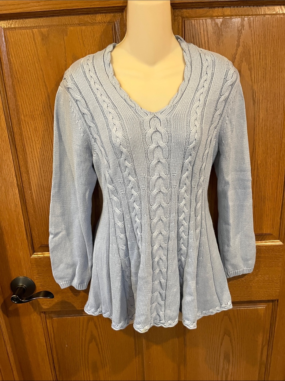 Cupio Light Blue Cable Knit V-Neck Women's Sweater Top